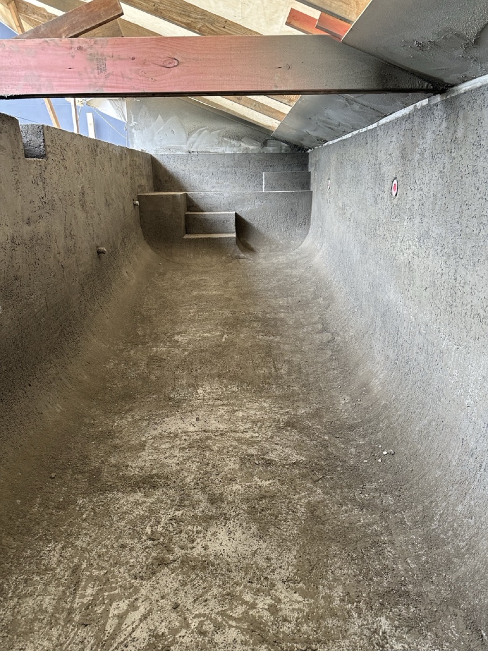 Structural engineering and steel tying for a custom architectural concrete pool build